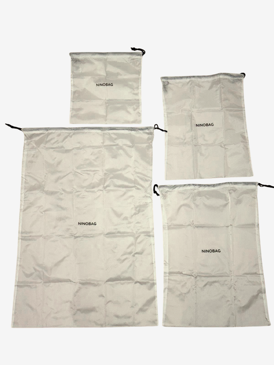 Vierteiliges Taschenset